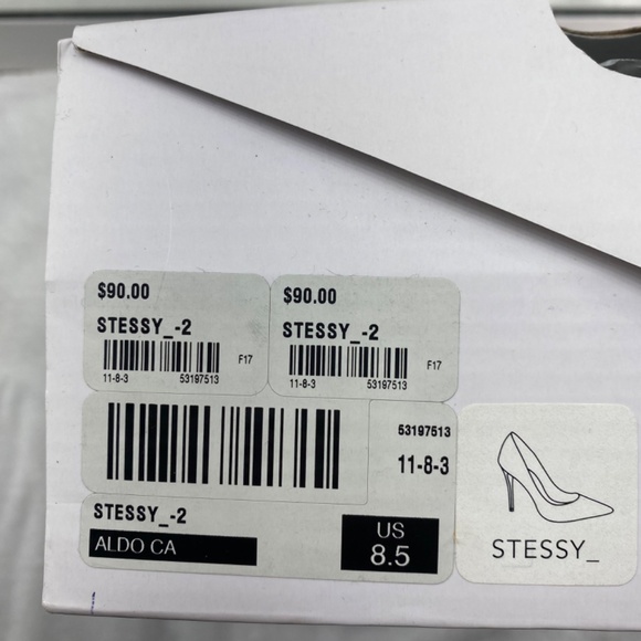 (NIB) ALDO Blue Velvet Stiletto Heels - Stessy - Picture 5 of 7